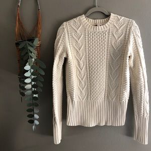 Medium Tall cream sweater